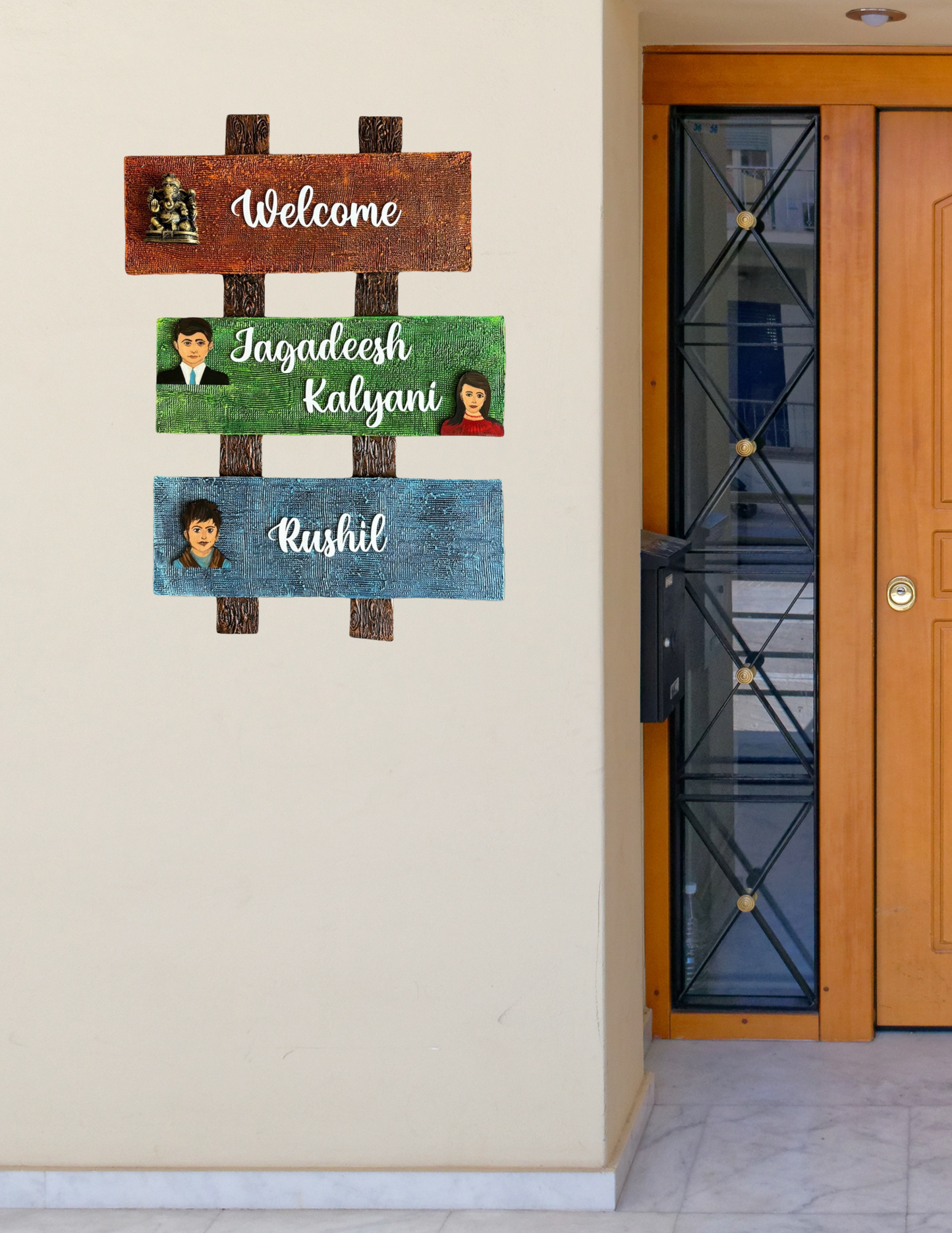 Happy Family Nameplate