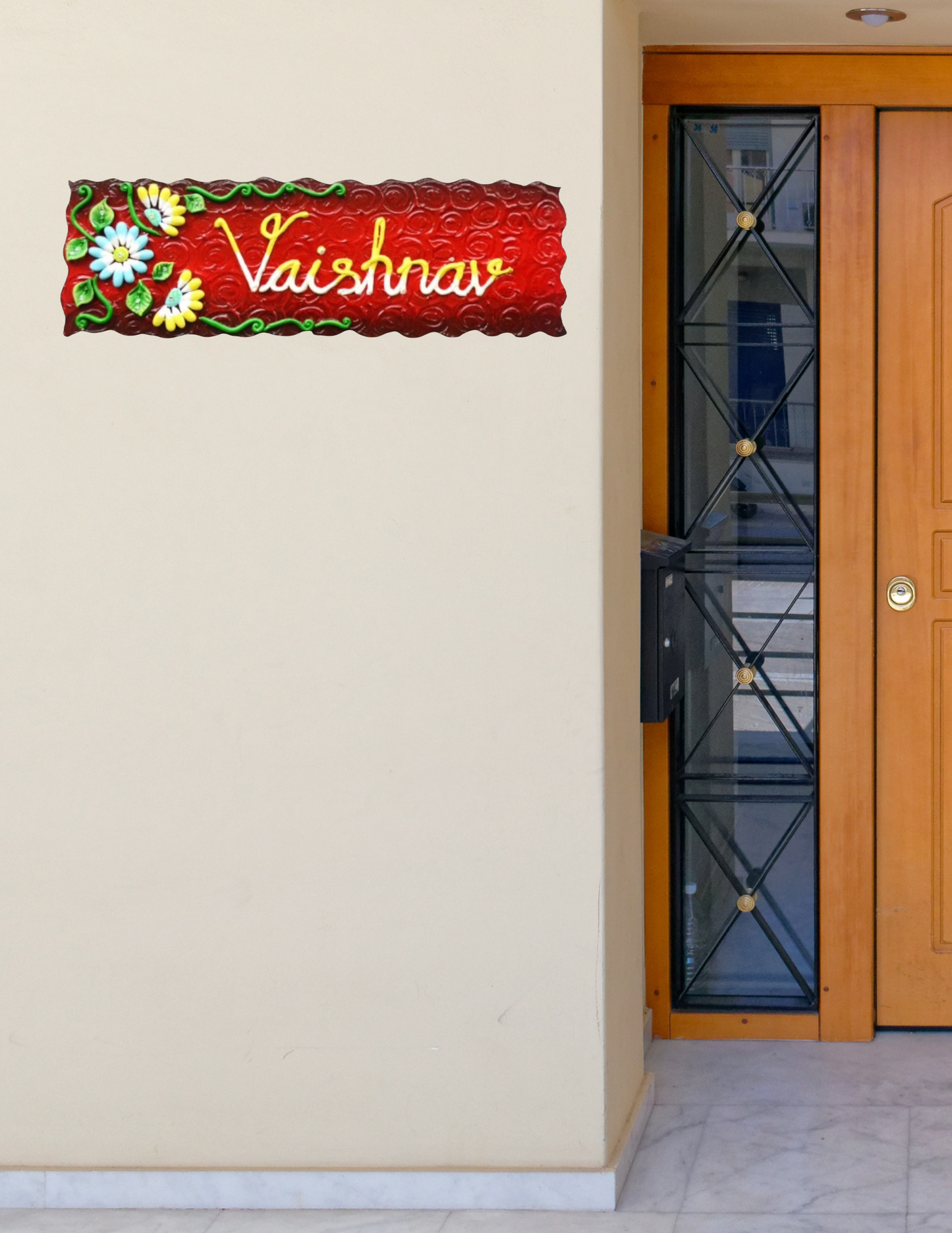 Floral Nameplate